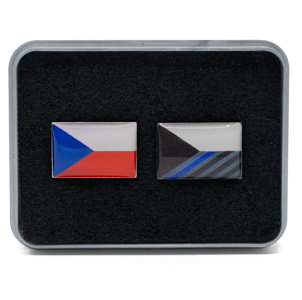 Vlajka ČR + vlajka s modrým pruhem