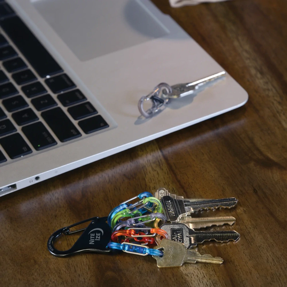 Nite Ize KeyRack Lockerr černá + S-Biner MicroLocks barevné